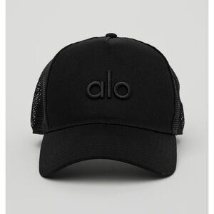 Alo SnapBack hat black unisex one size